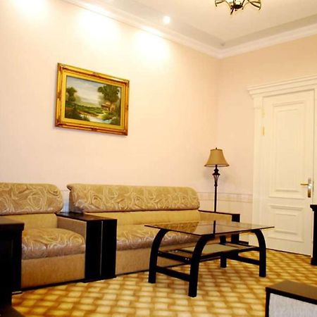Jahon Palace Samarcanda Quarto foto